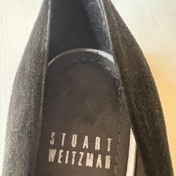 Stuart Weitzman Classic Black Suede Heels size8 - Picture 3 of 9